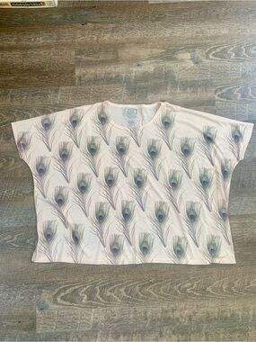 GO Jeans Los Angeles Light Pink Peacock Feather Graphic Tee